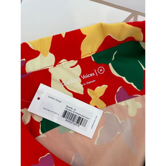 NWT Outdoor Voices Solar Cool Camp Collar Butterfly Print Shirt Colorful Size M - Picture 6 of 7